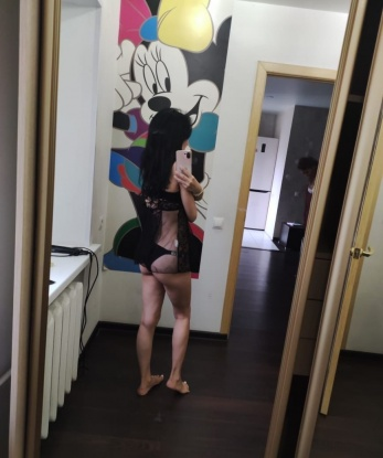 Соблазнительная и ненасытная брюнетка приглашает в гости щедрого джентльмена на незабываемые встречи в уютной обстановке. Готова исполнить все твои фантазии и желания. Жду звонка! 7252, 22 года